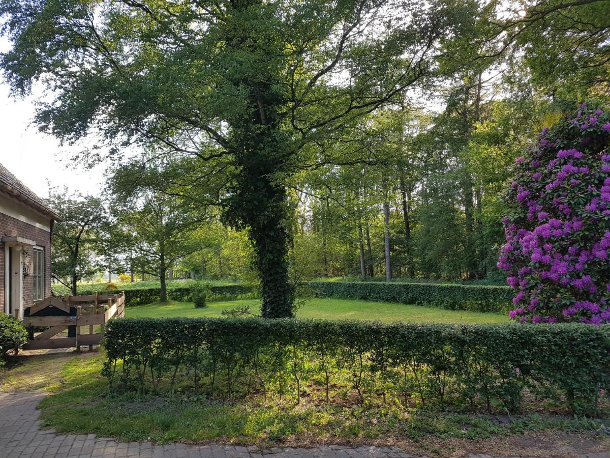 B&B De Panheide Hooghalen Екстер'єр фото
